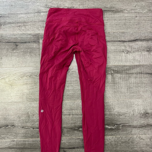 Lululemon lot - Picture 13 of 16